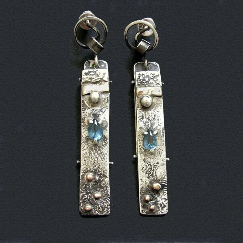 Pendientes artesanales de piedra azul