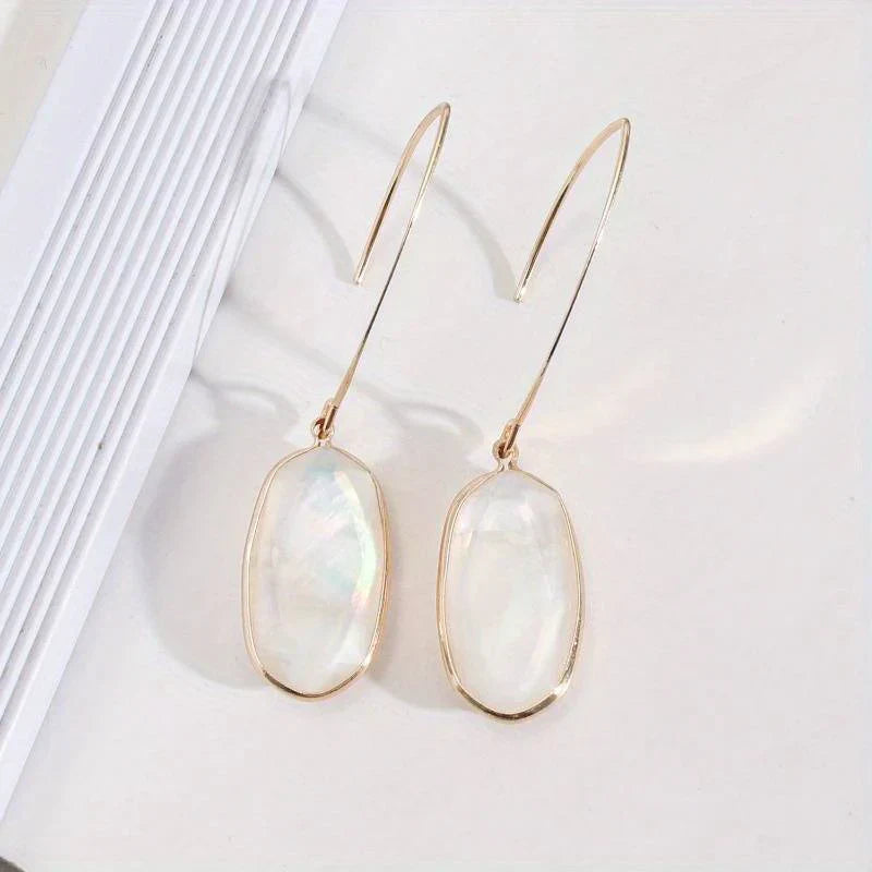 Pendientes colgantes con piedra blanca