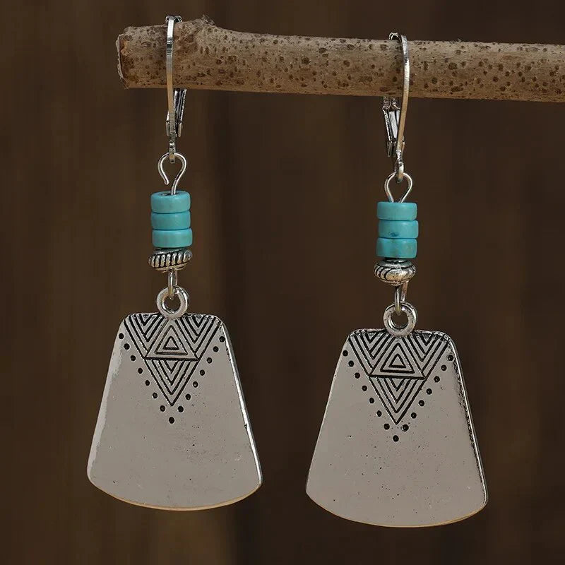 Pendientes con piedra turquesa artesanal