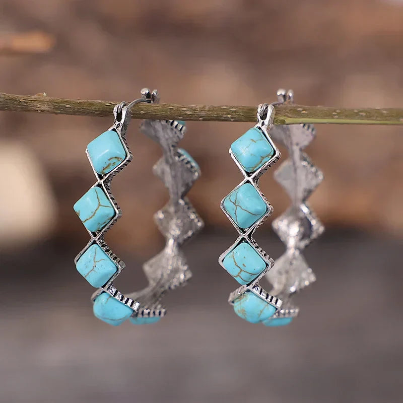 Pendientes con piedras geométricas turquesas