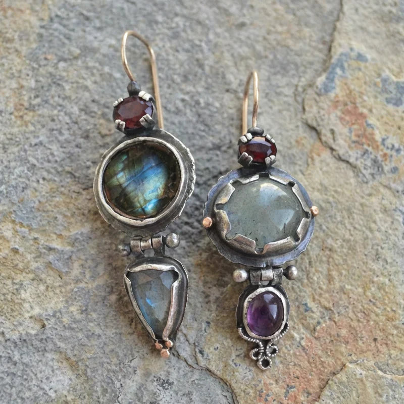 Pendientes vintage con piedra verde