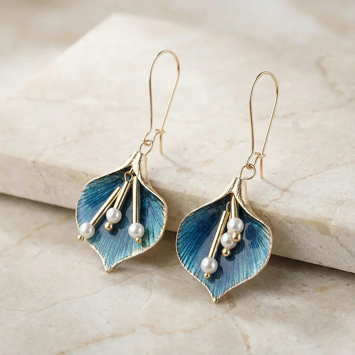 Pendientes vintage con perlas y flores