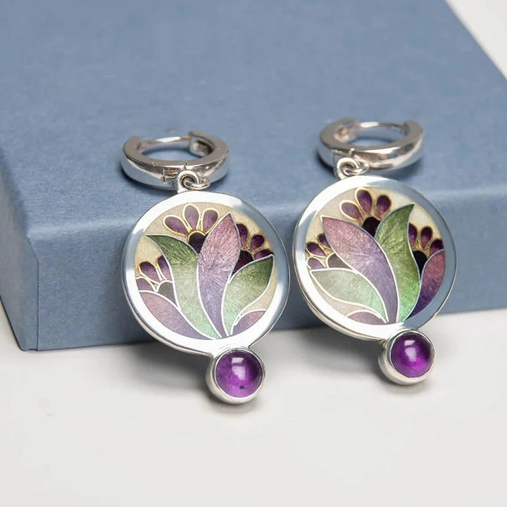 Pendientes boho con cristales morados en plata de ley
