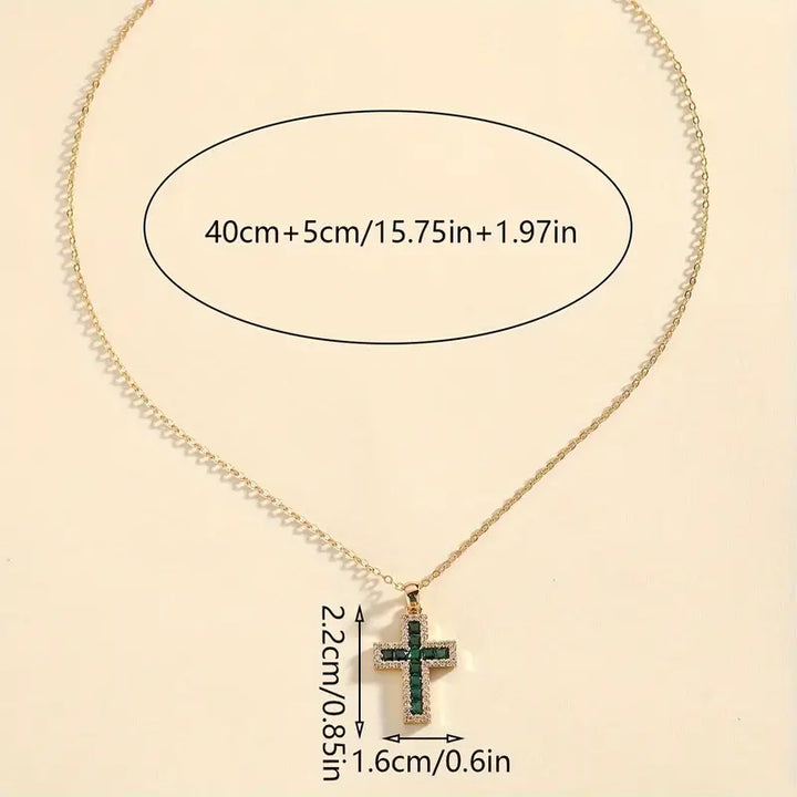Collar de oro con colgante cruz esmeralda solemne