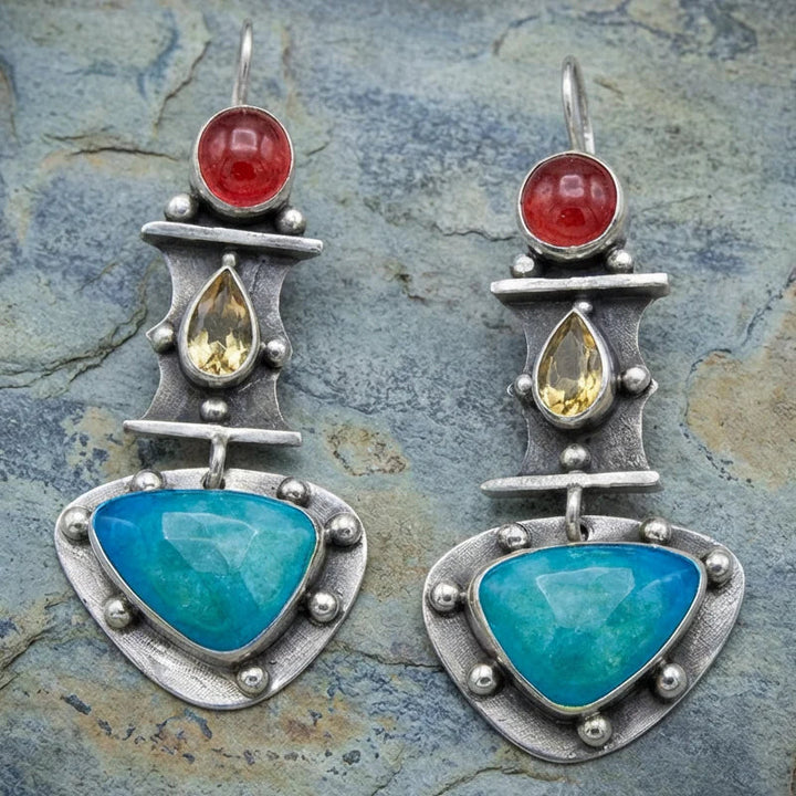 Pendientes vintage con circonita azul en forma de gota de agua
