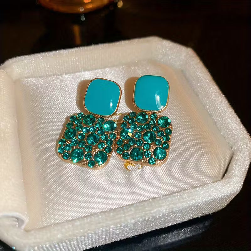 Pendientes colgantes en forma cuadrada