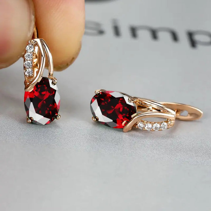 Pendientes Veressa Ruberine en dorado