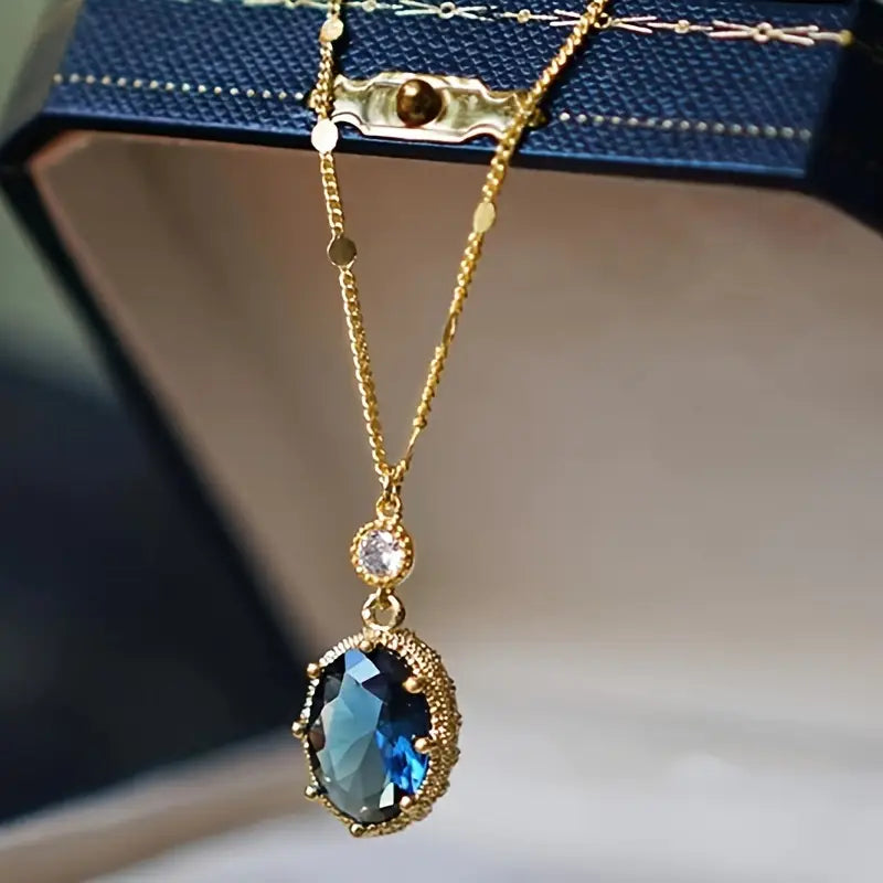 Collar de Oro Brillo Lunar