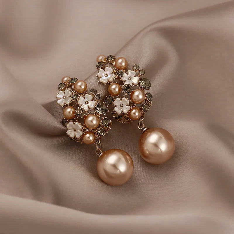 Pendientes Flor de Perla Estilo Francés