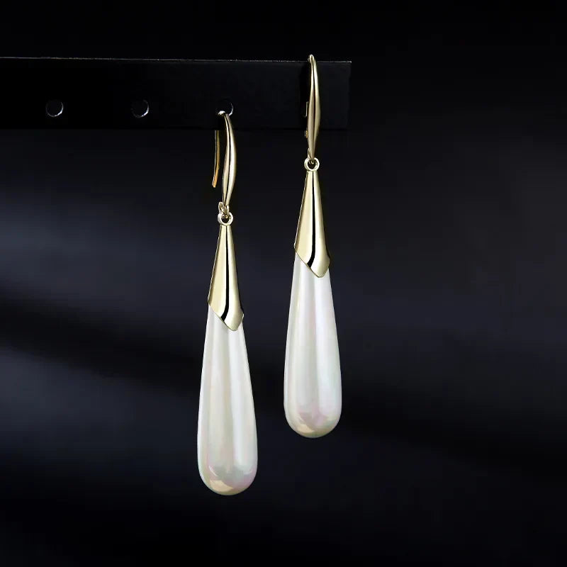 Pendientes colgantes vintage blancos