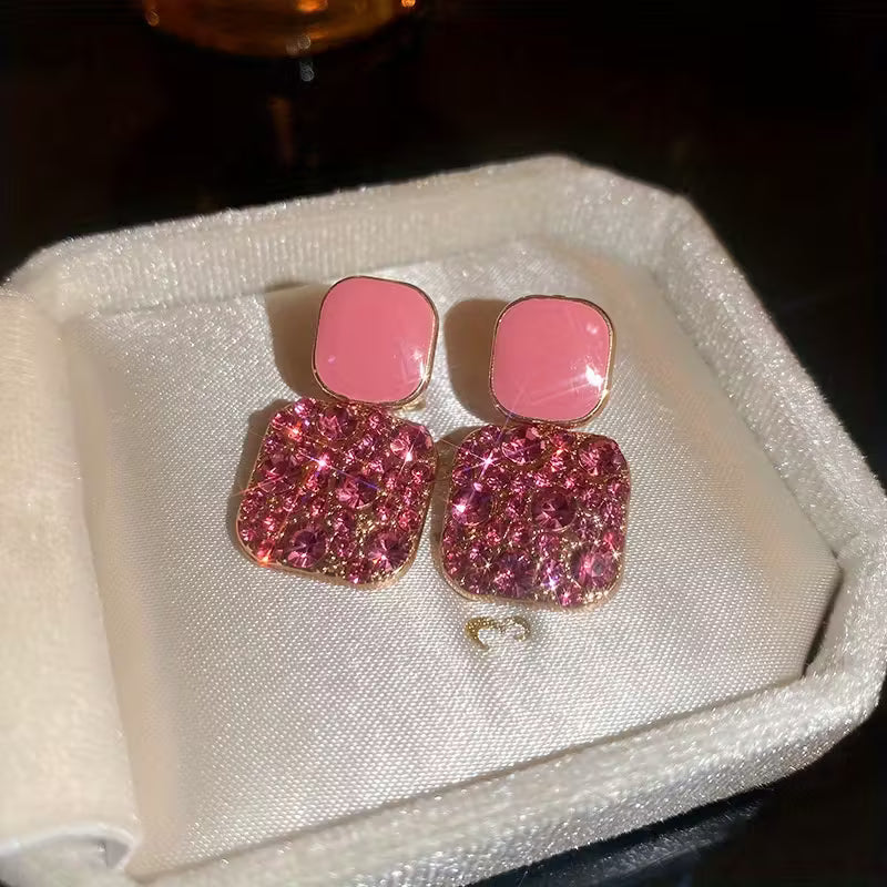 Pendientes colgantes en forma cuadrada
