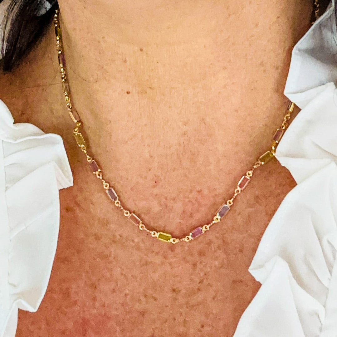 Collar Isabella con piedras CZ multicolores