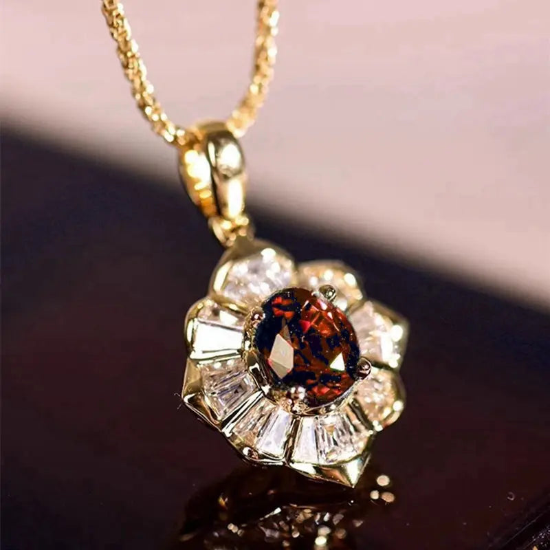 Collar de oro rojo