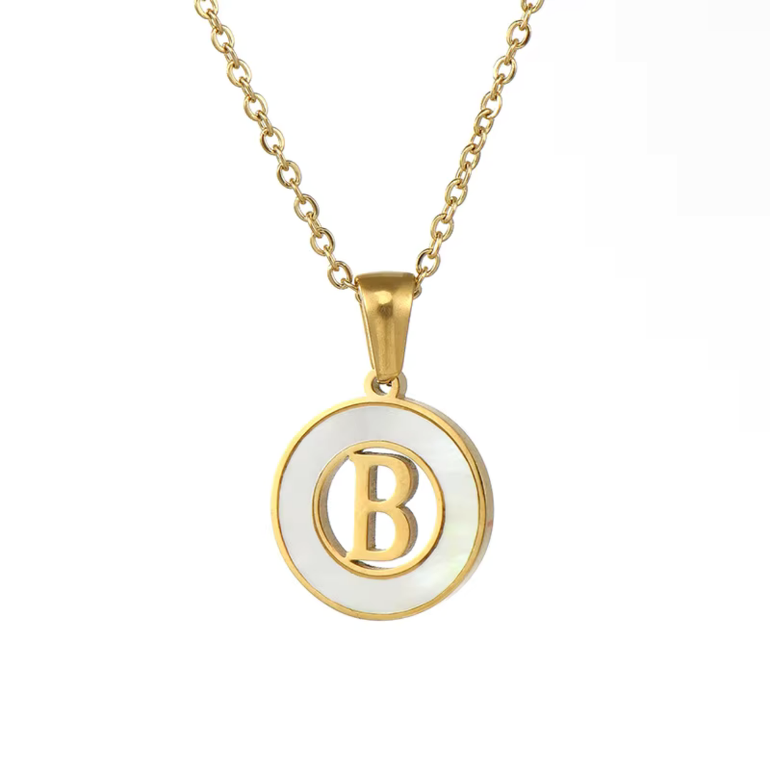 Collar de Concha con Letra Inicial