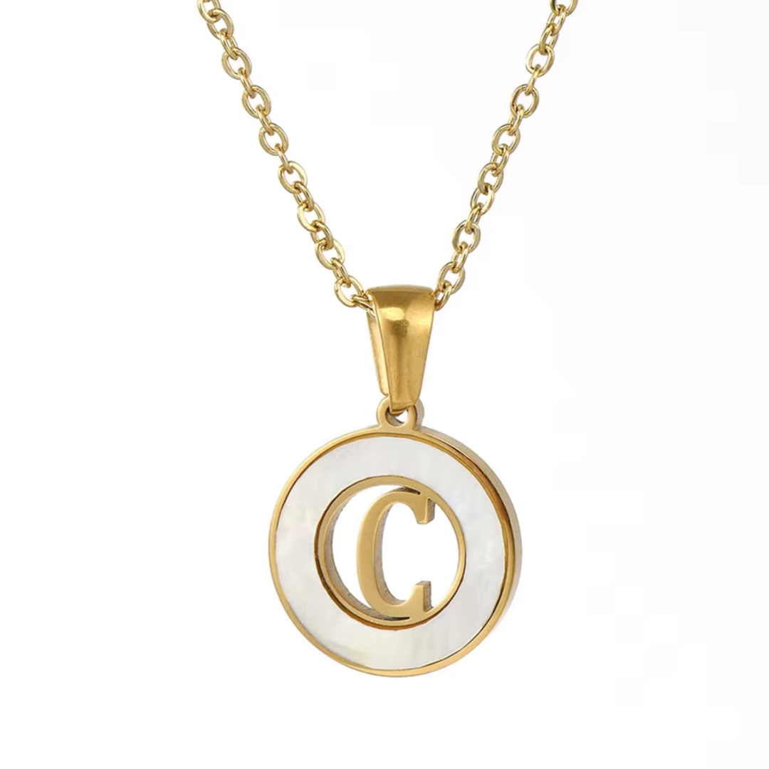 Collar de Concha con Letra Inicial