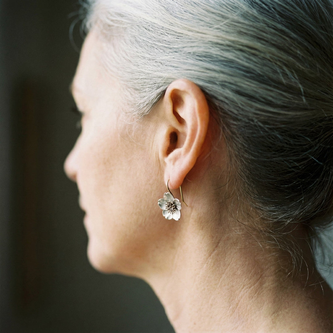 Pendientes vintage en plata y oro con motivos florales