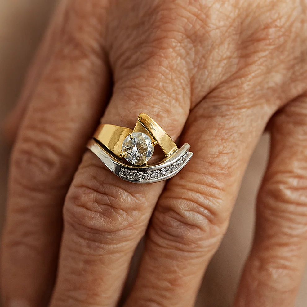 Anillo de Oro Vintage