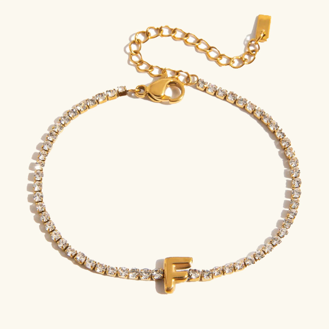 Pulsera Elegante de Oro con Letra en Burbuja