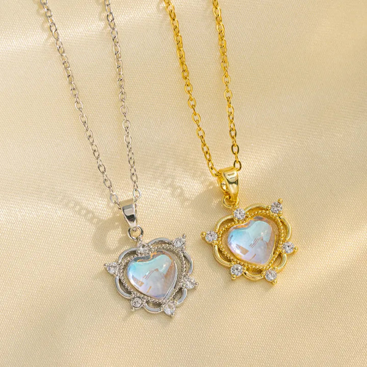 Collar de piedra lunar - Forma de corazón