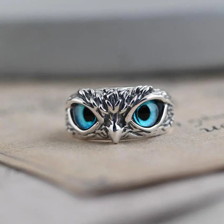 Anillo ajustable Búho de la buena suerte en plata con ópalo