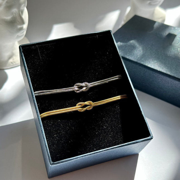Pulsera Nudo de Conexión – Unión y Elegancia