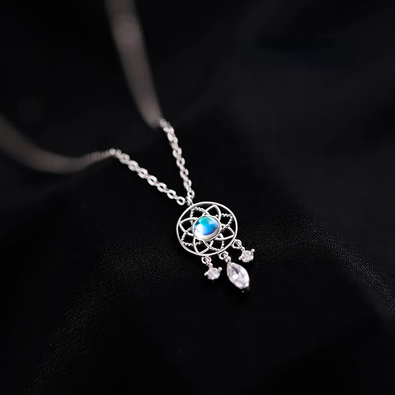 Collar con piedra lunar - Atrapasueños