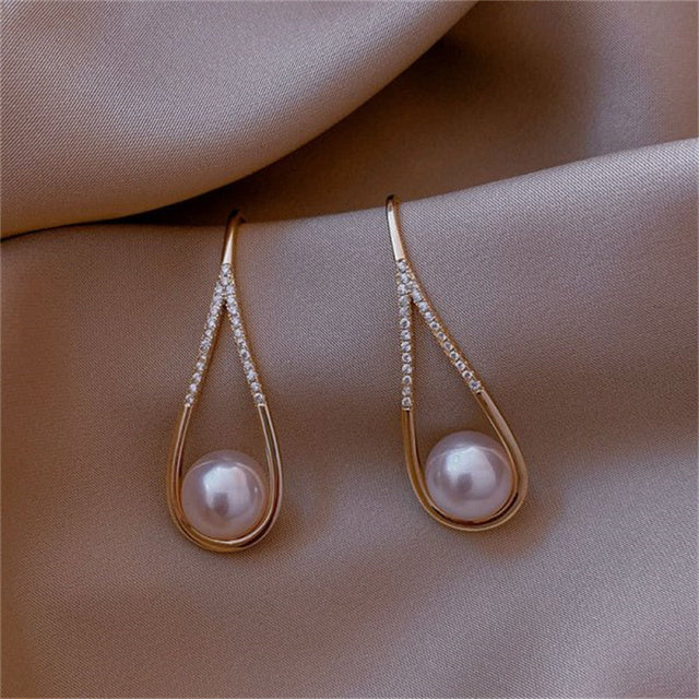 Pendientes colgantes con perlas