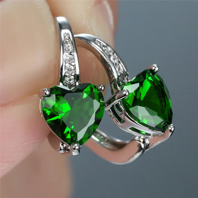 Pendientes con piedra corazón de esmeralda