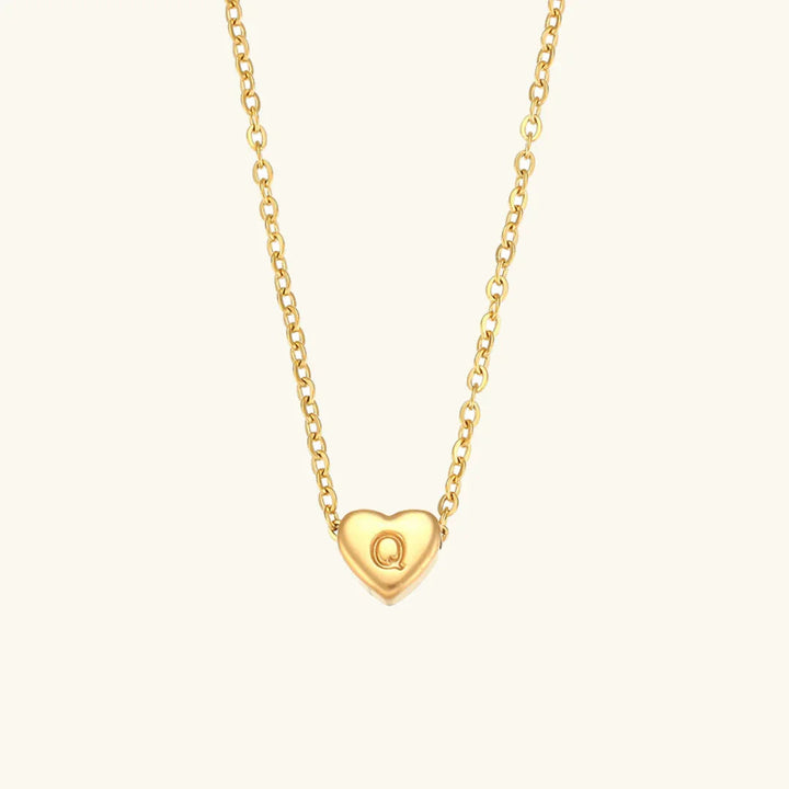 Collar de Oro con Inicial de Corazón