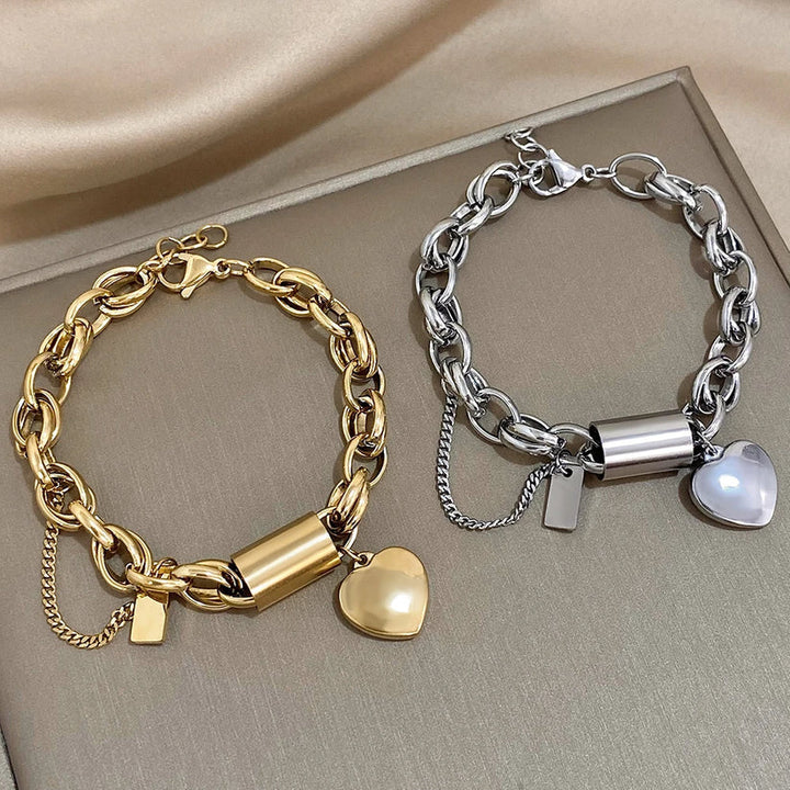 Pulsera gruesa de oro