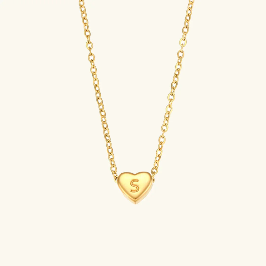 Collar de Oro con Inicial de Corazón