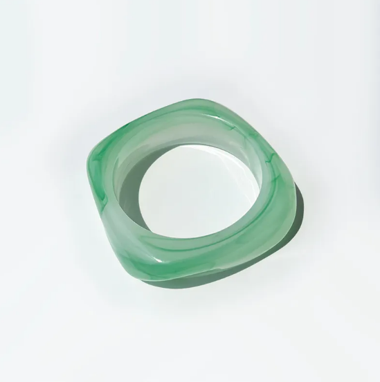 Pulsera cuadrada de acrílico de colores