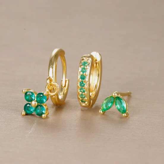 Conjunto de pendientes Flor con diamantes
