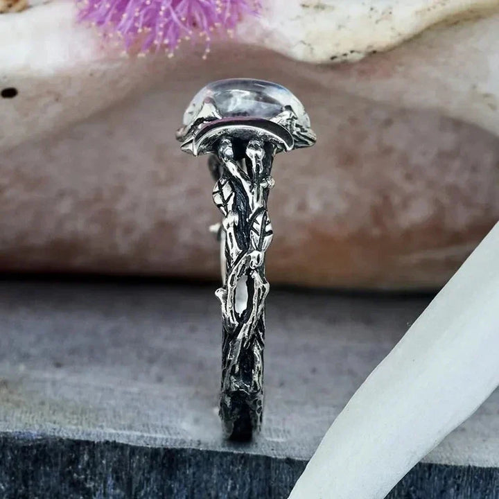 Anillo de piedra lunar