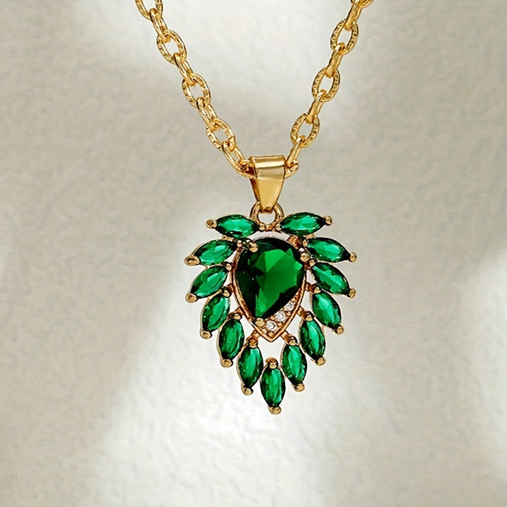 Collar Matilde Corazón de Esmeralda