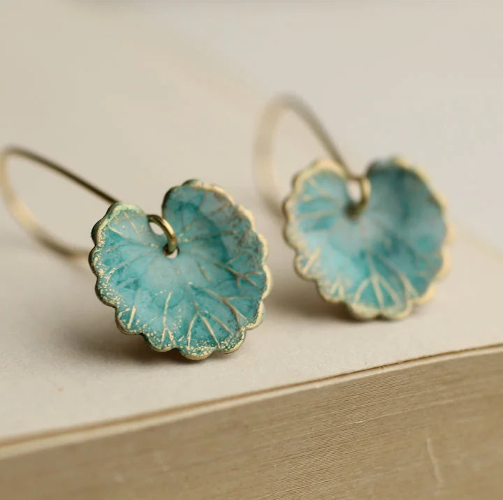 Pendientes vintage con forma de hoja azul