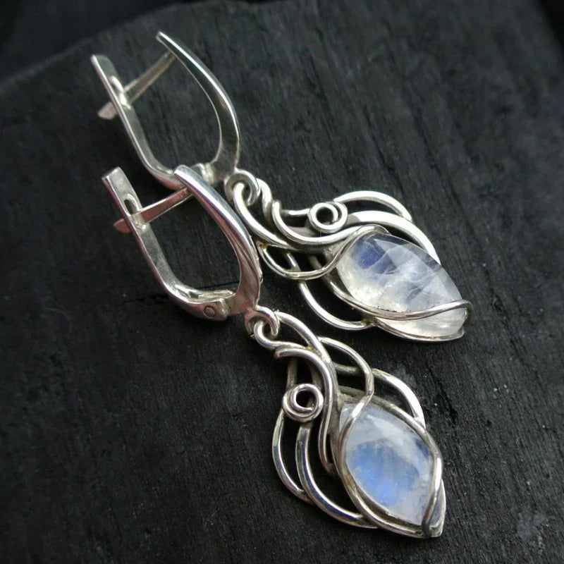 Pendientes colgantes de ópalo blanco vintage