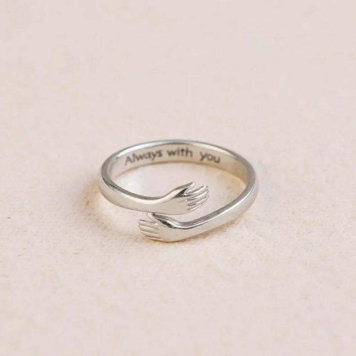 Envuelto En Amor - Anillo Abrazo (Ajustable)