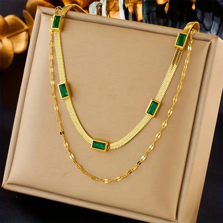 Collar de Oro Doble con Esmeralda Vintage