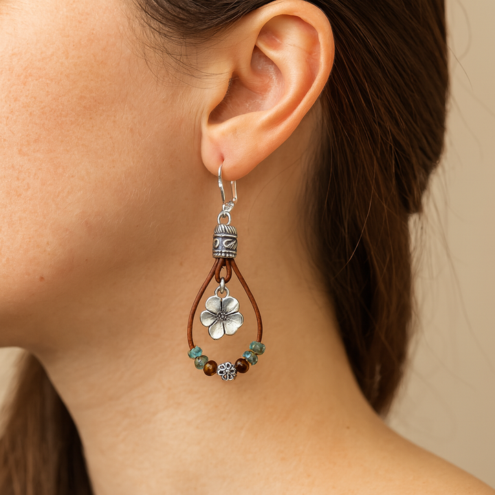 Pendientes vintage florales de cuero