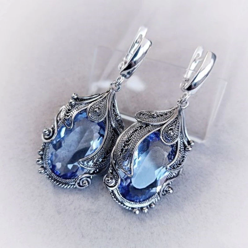 Pendientes de cristal azul en plata