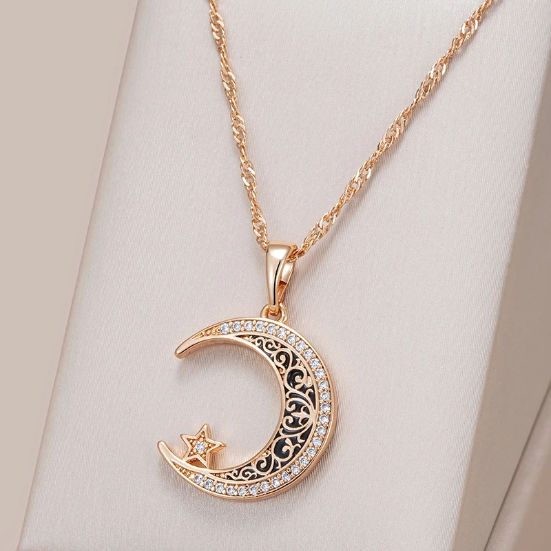 Collar Luna Elegante y Brillante