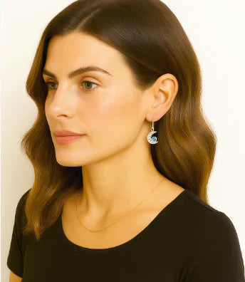 Elegantes pendientes de piedra lunar