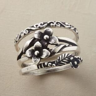Anillo Vintage con Flor