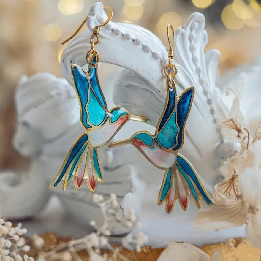 Pendientes vintage con colibríes en esmalte azul