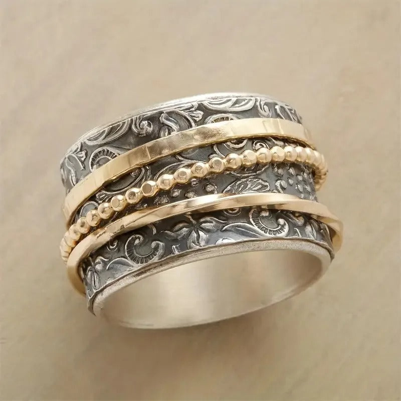 Anillo giratorio con diseño barroco vintage